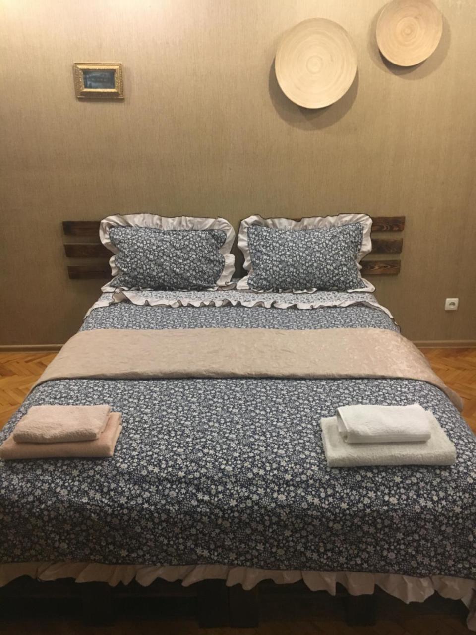 Ferienwohnung Kvartira Na Krakivskiy 12 , 52 Kiew Exterior foto